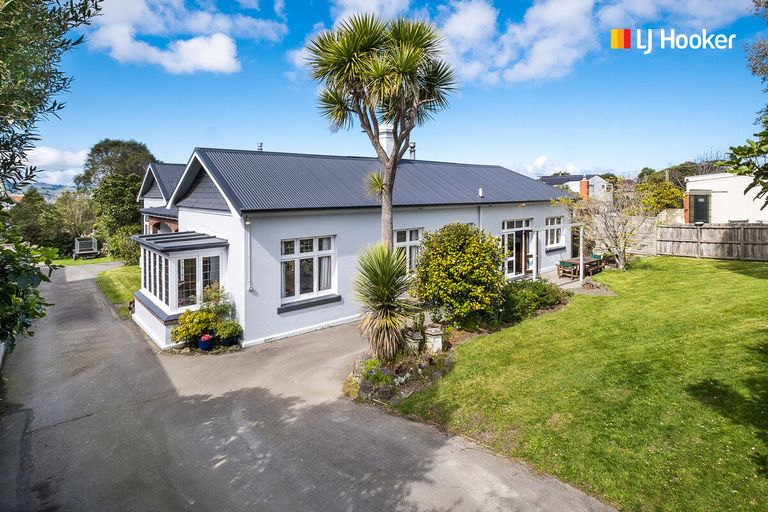 Photo of property in 151 Kenmure Road, Kenmure, Dunedin, 9011