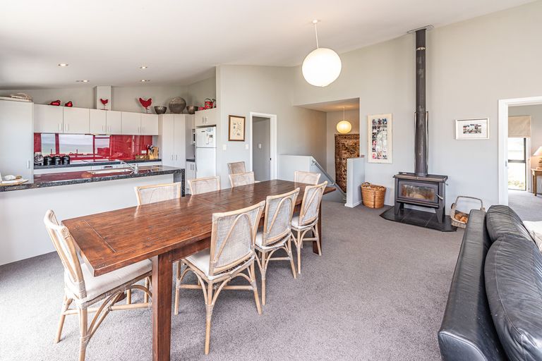 Photo of property in 21 Sunset Parade, Kai Iwi, Whanganui, 4574