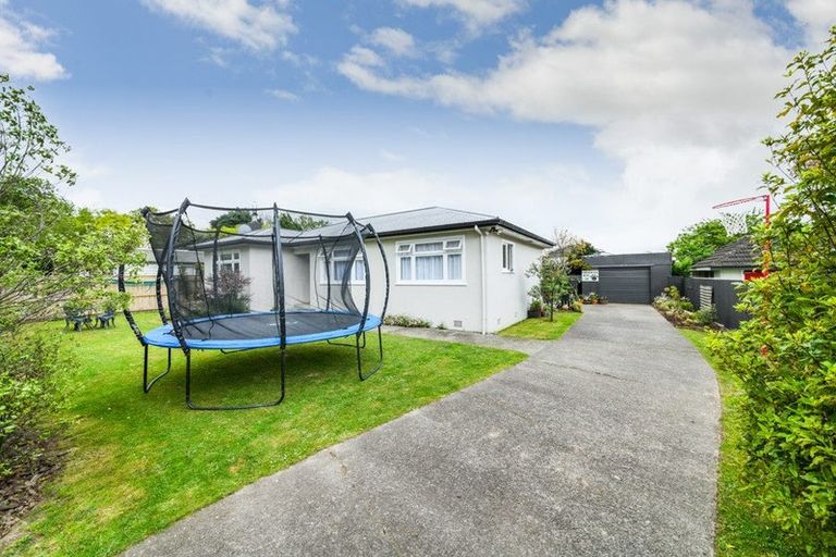 Photo of property in 7 Ihle Street, Terrace End, Palmerston North, 4410