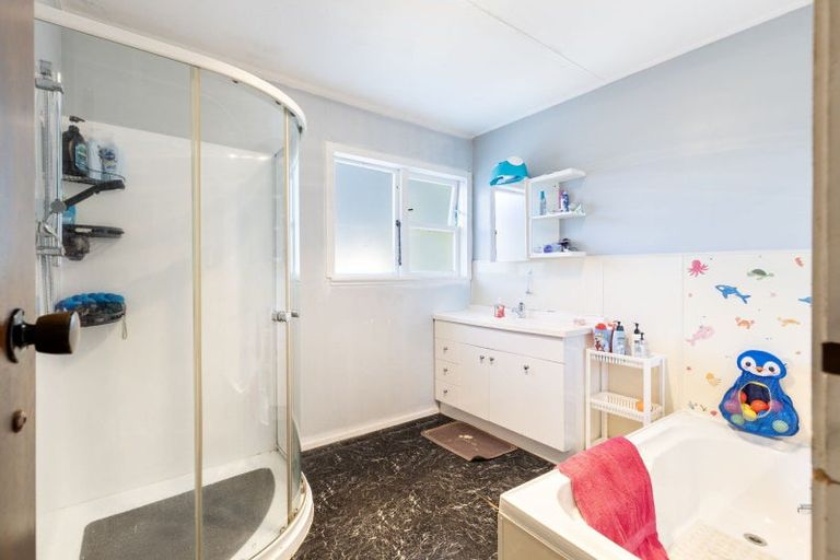 Photo of property in 22 Waitere Street, Marton, 4710