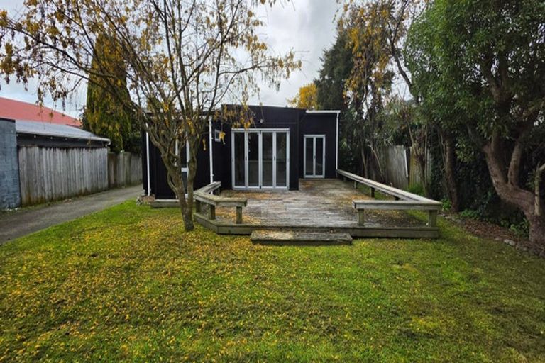 Photo of property in 12 Rimutaka Street, Paraparaumu, 5032