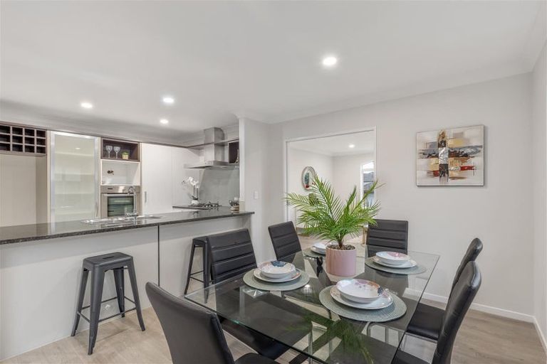 Photo of property in 11 Thyme Court, Flat Bush, Auckland, 2016