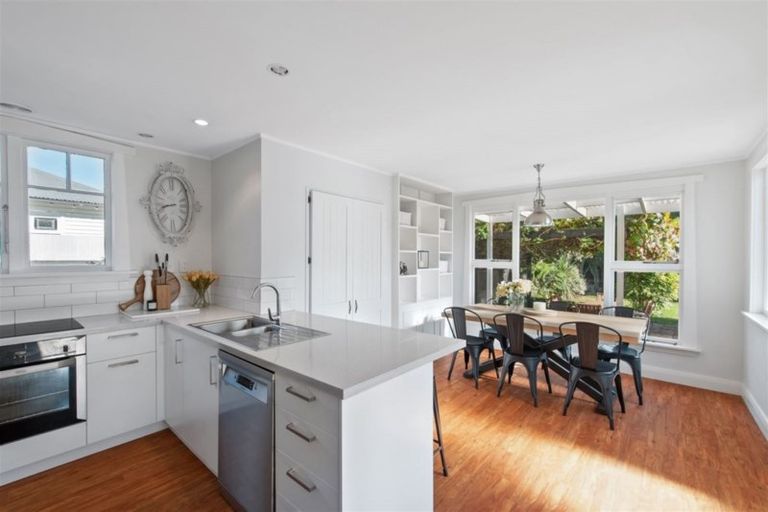 Photo of property in 163 Mays Road, St Albans, Christchurch, 8052