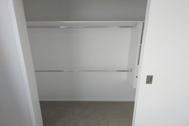 Photo of property in 89 Waipuhinui Way, Wiri, Auckland, 2104