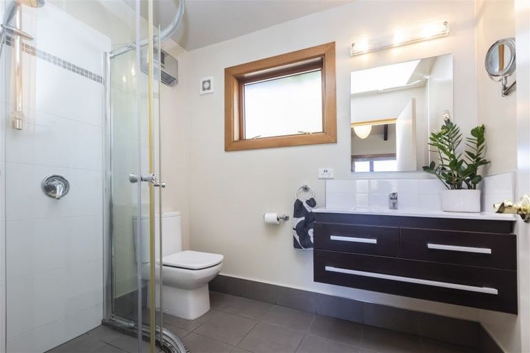 Photo of property in 5 Amherst Place, Cashmere, Christchurch, 8022