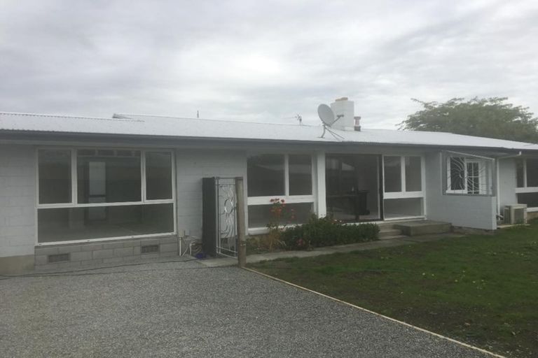 Photo of property in 1/7 Burrows Place, Ilam, Christchurch, 8041