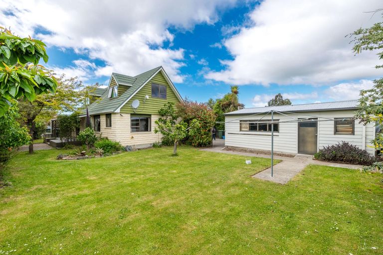 Photo of property in 14 Gorge Road, Waimate, 7924