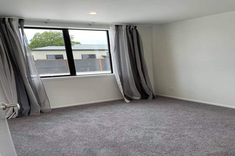 Photo of property in 1b Dey Street, Mosgiel, 9024