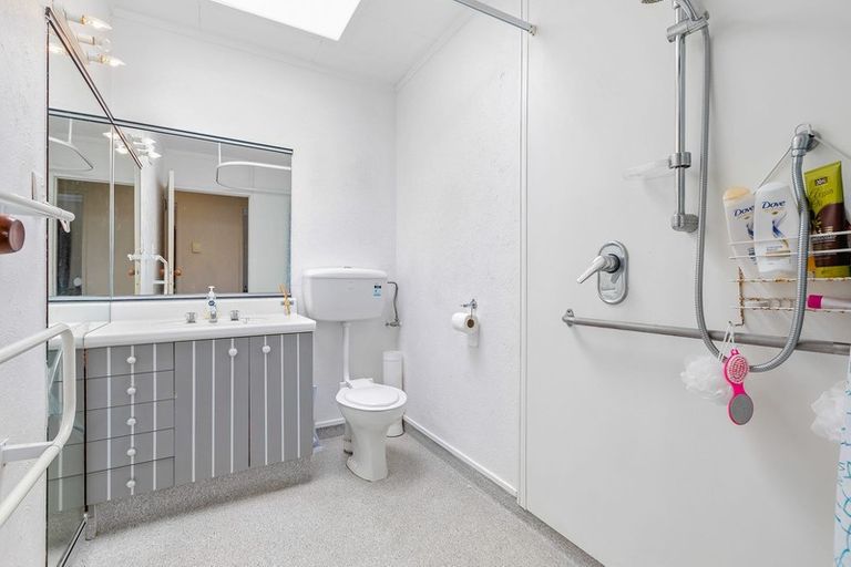 Photo of property in 73a Links Avenue, Mount Maunganui, 3116