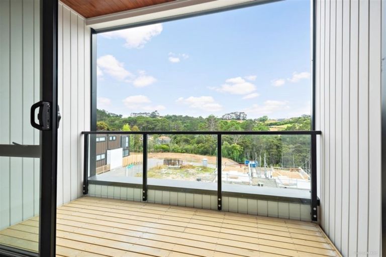 Photo of property in 15 Waka Street, Albany Heights, Auckland, 0632