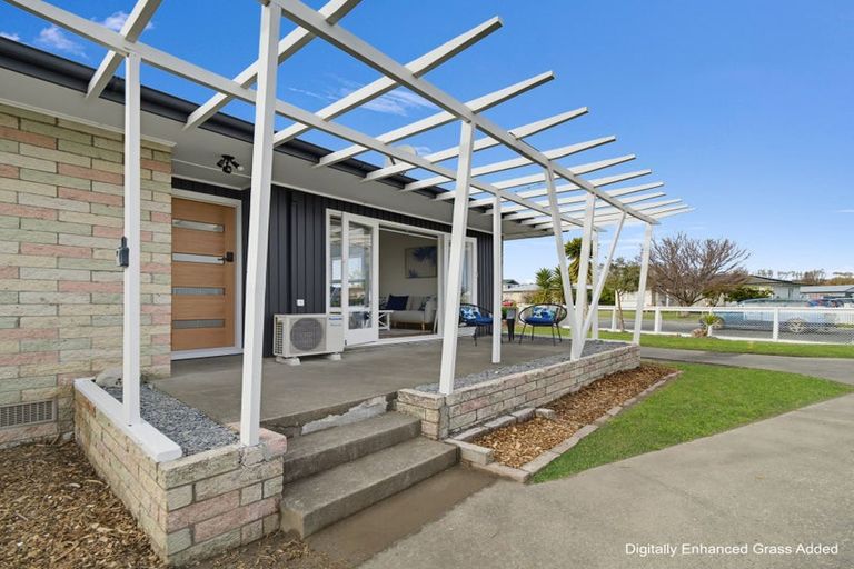 Photo of property in 8 Kauri Street, Taradale, Napier, 4112