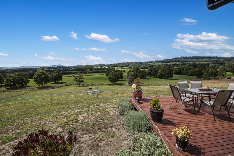 Photo of property in 105 Kerehunga Road, Poroti, Whangarei, 0179