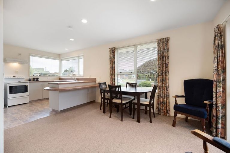 Photo of property in 7 Mull Place, Broomfield, Christchurch, 8042