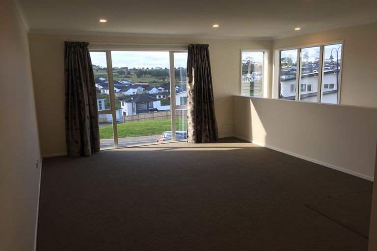 Photo of property in 101 Voyager Drive, Gulf Harbour, Whangaparaoa, 0930