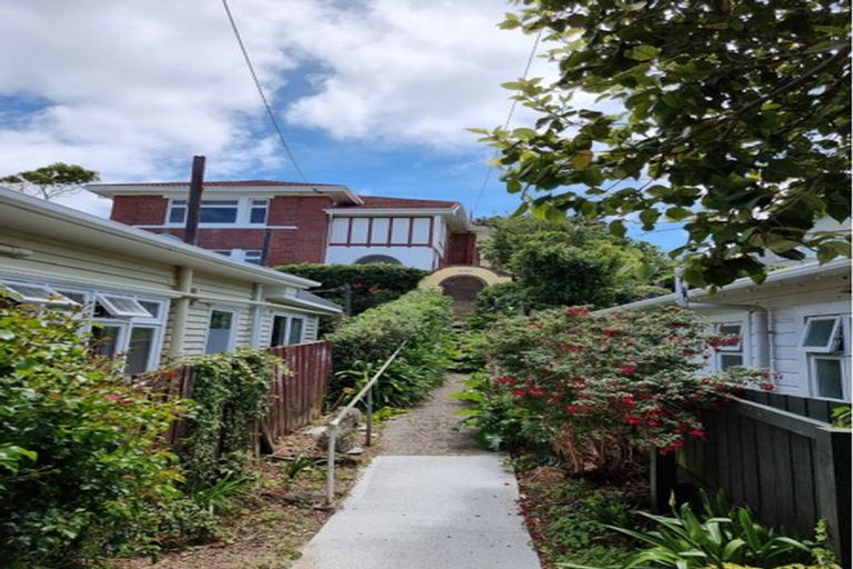 Photo of property in 24a Waipapa Road, Hataitai, Wellington, 6021