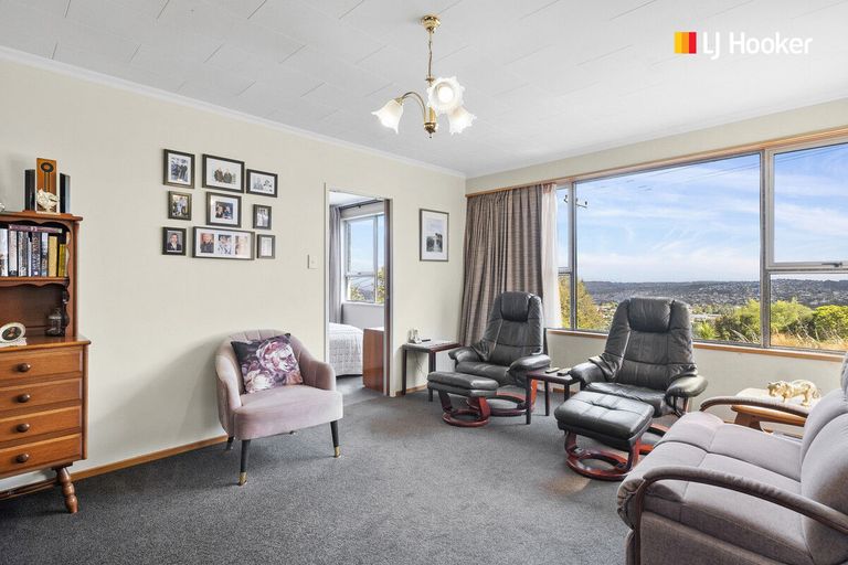 Photo of property in 11 Abbeyhill Road, Pine Hill, Dunedin, 9010