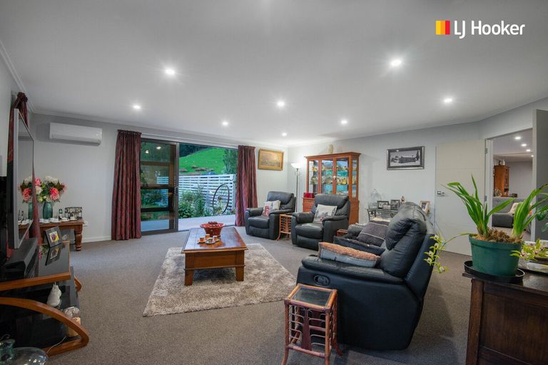 Photo of property in 1a Hoylake Street, Outram, 9019