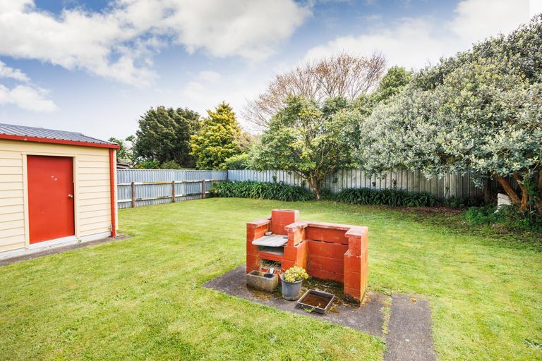 Photo of property in 59 Manson Street, Terrace End, Palmerston North, 4410