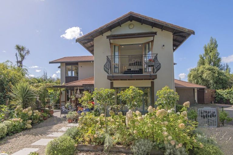 Photo of property in 7 Ivory Gardens, Rangiora, 7400