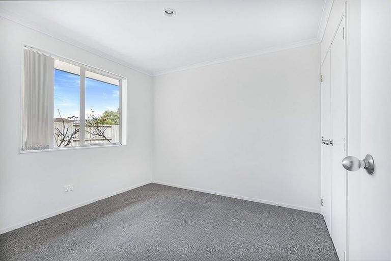Photo of property in 17 Farnham Close, Rototuna North, Hamilton, 3210