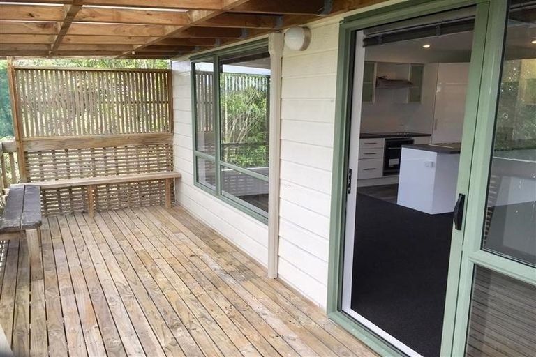 Photo of property in 3/596 Whangaparaoa Road, Stanmore Bay, Whangaparaoa, 0932