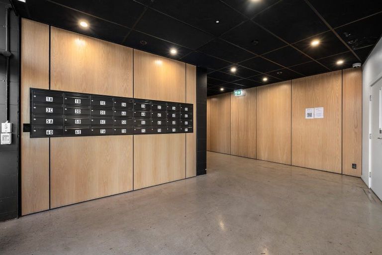 Photo of property in Quantum On Thorndon Quay, 3/163e Thorndon Quay, Pipitea, Wellington, 6011