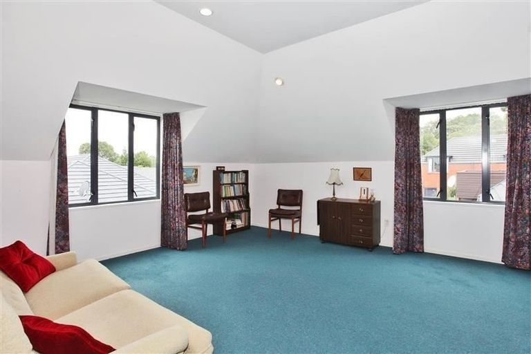 Photo of property in 8 Octavius Lane, Sockburn, Christchurch, 8042
