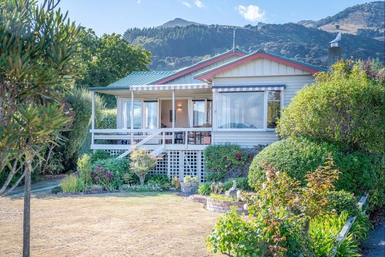 Photo of property in 109 Beach Road, Akaroa, 7520