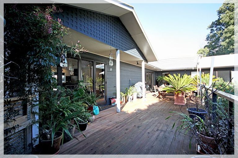 Photo of property in 115 Muhunoa West Road, Ohau, Levin, 5570