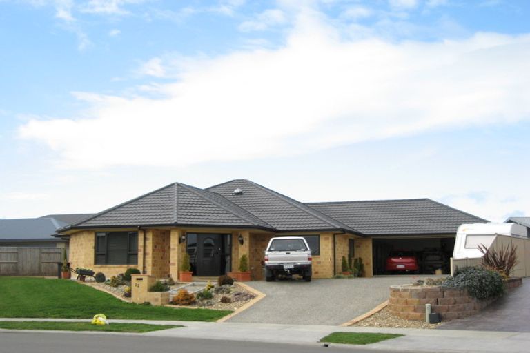 Photo of property in 22 Olive Grove, Havelock North, 4130