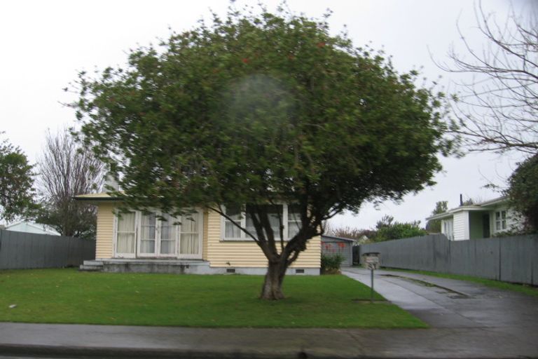 Photo of property in 802 Kiwi Street, Camberley, Hastings, 4120