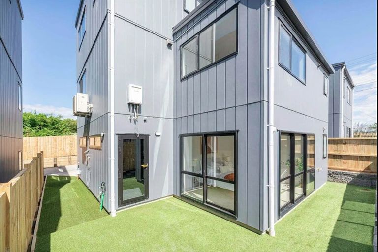 Photo of property in 14b Firth Road, Torbay, Auckland, 0630