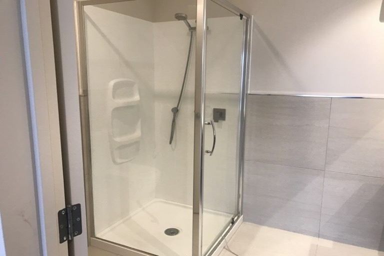 Photo of property in 4 Costa Viva Crescent, Karaka, Papakura, 2113