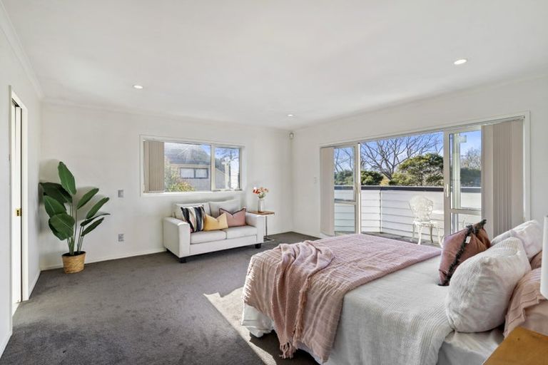 Photo of property in 39 Millstream Drive, Henderson, Auckland, 0610