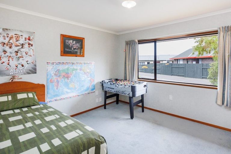 Photo of property in 36 Jefferson Crescent, Milson, Palmerston North, 4414