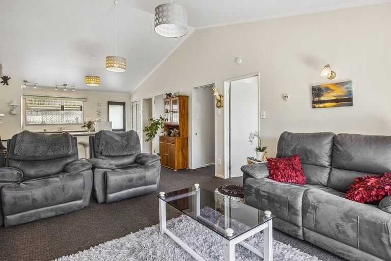 Photo of property in 9a North Foreland Street, Waihola, Milton, 9073