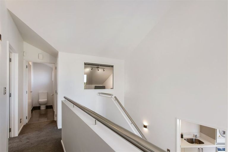 Photo of property in 4 Somerton Rise, Westmorland, Christchurch, 8025