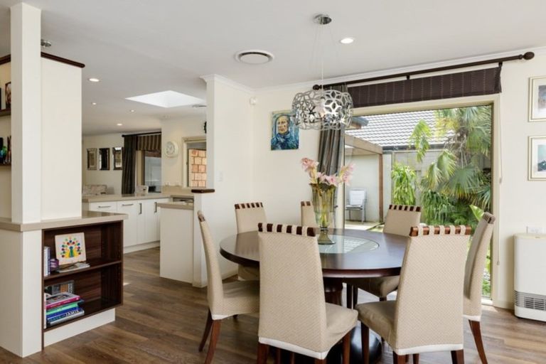 Photo of property in 27 Sovereign Drive, Papamoa Beach, Papamoa, 3118