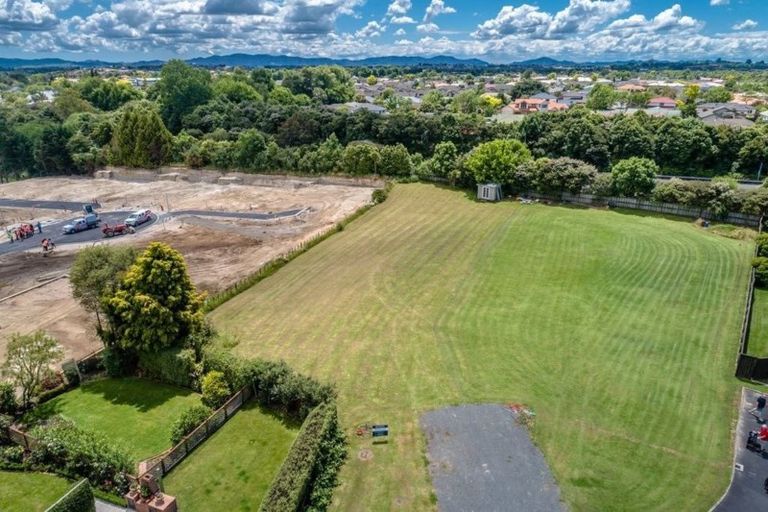 Photo of property in 37d Harrowfield Drive, Harrowfield, Hamilton, 3210