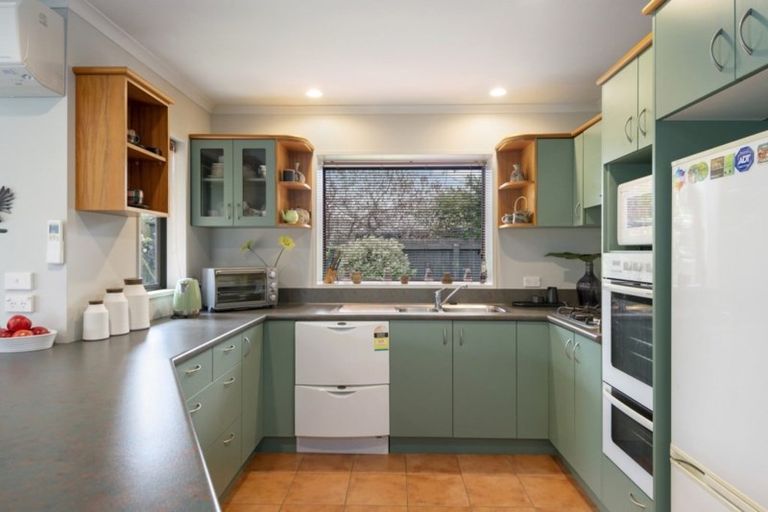 Photo of property in 23 Marsack Crescent, Halswell, Christchurch, 8025