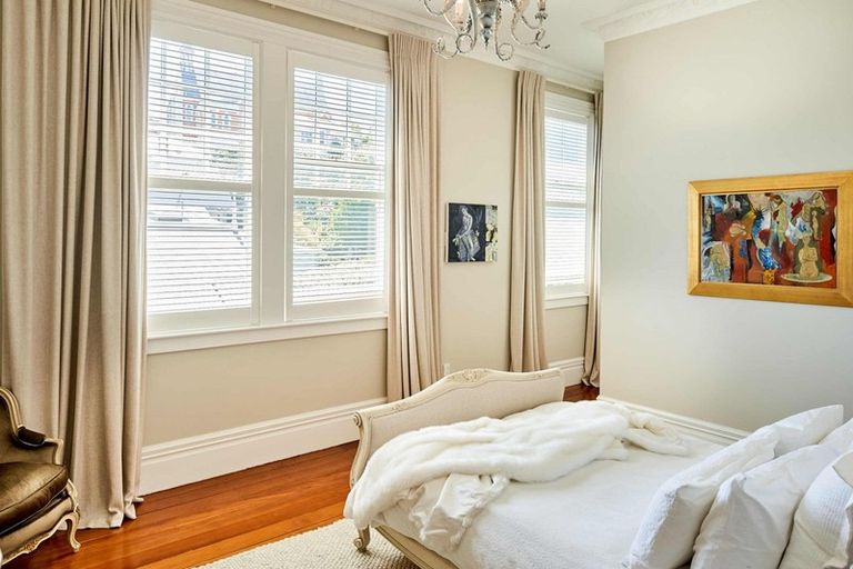 Photo of property in 30 Mcfarlane Street, Mount Victoria, Wellington, 6011