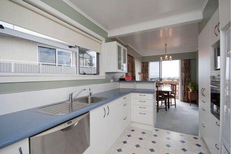 Photo of property in 25 Crownhill Street, Spotswood, New Plymouth, 4310