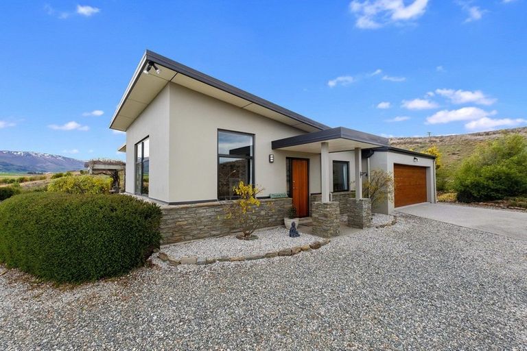 Photo of property in 133 Mcarthur Road, Springvale, Alexandra, 9391