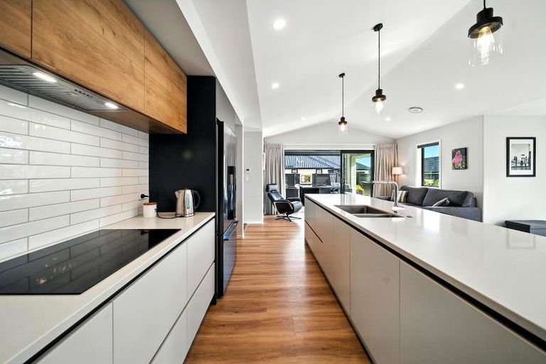 Photo of property in 2 Carnachan Street, Cambridge, 3434