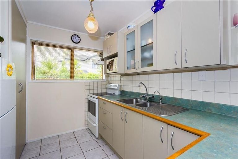 Photo of property in 7/33 Swanson Road, Henderson, Auckland, 0610