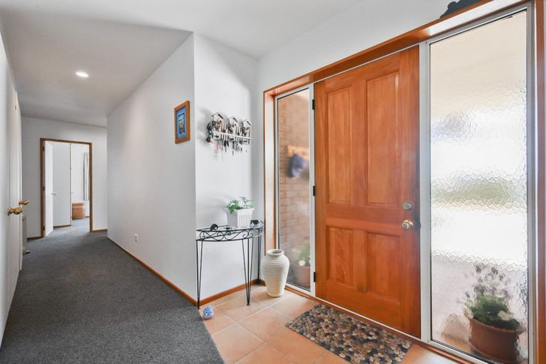 Photo of property in 12 Bush Road, Oxford, 7430