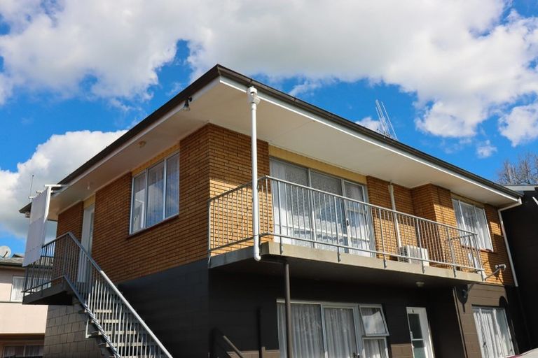 Photo of property in 4/124 Firth Street, Hamilton East, Hamilton, 3216