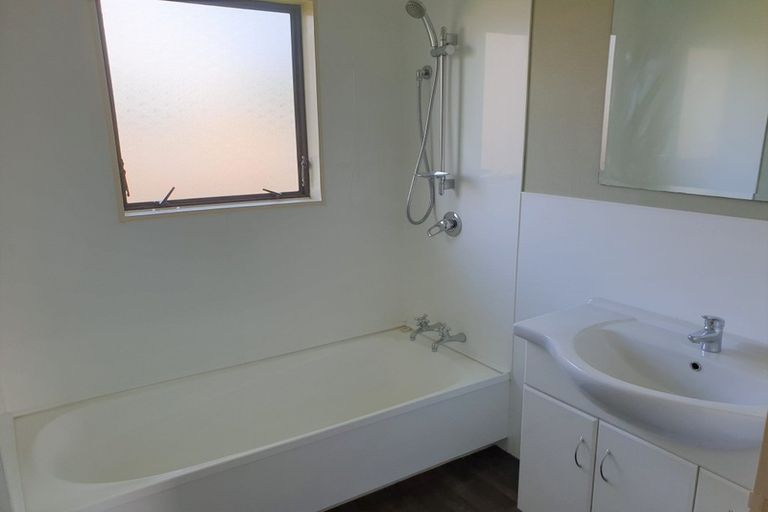 Photo of property in 23a Garland Drive, St Andrews, Hamilton, 3200