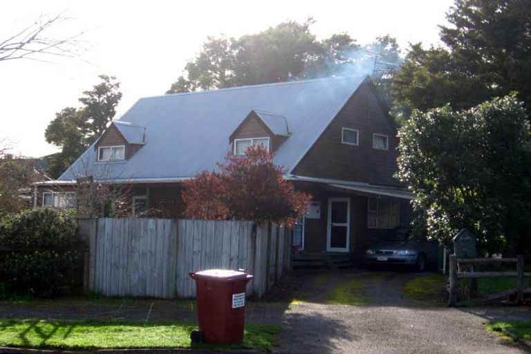 Photo of property in 96 Oxford Street, Lansdowne, Masterton, 5810