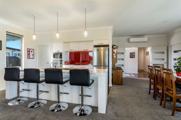 Photo of property in 10 Harold Place, Stoke, Nelson, 7011